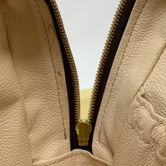 Louis Vuitton Spontini Handbag Monogram Canvas - Picture 13 of 15